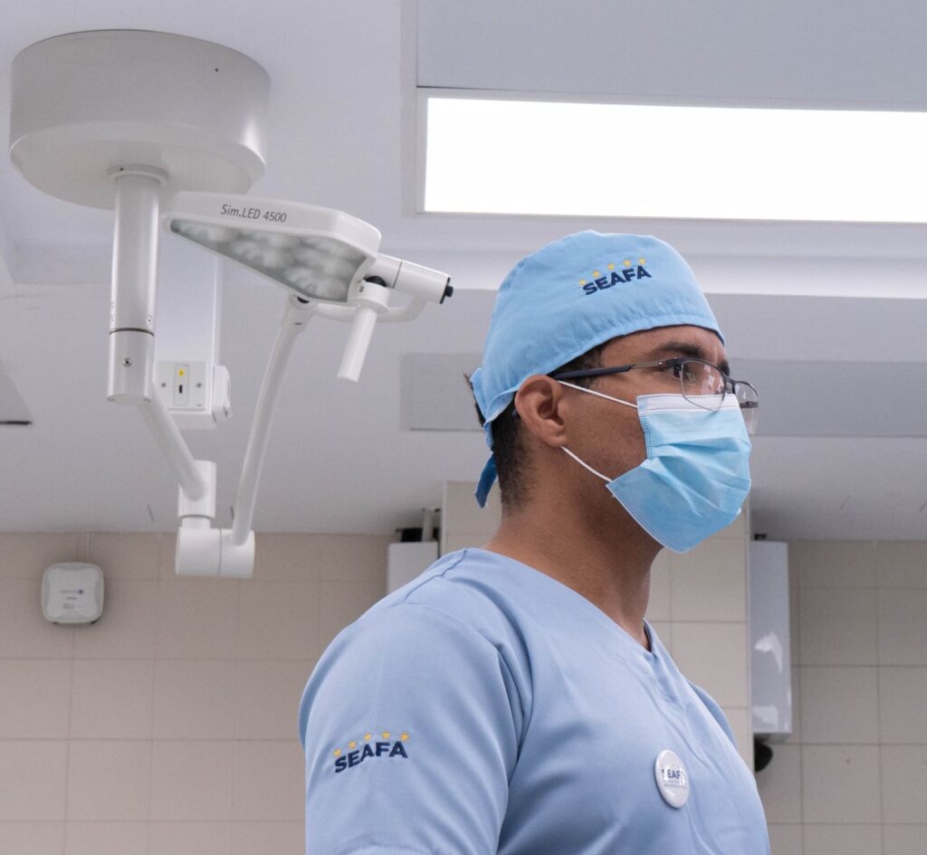 Rozemario: o brasileiro que leva a estética científica para o cenário internacional